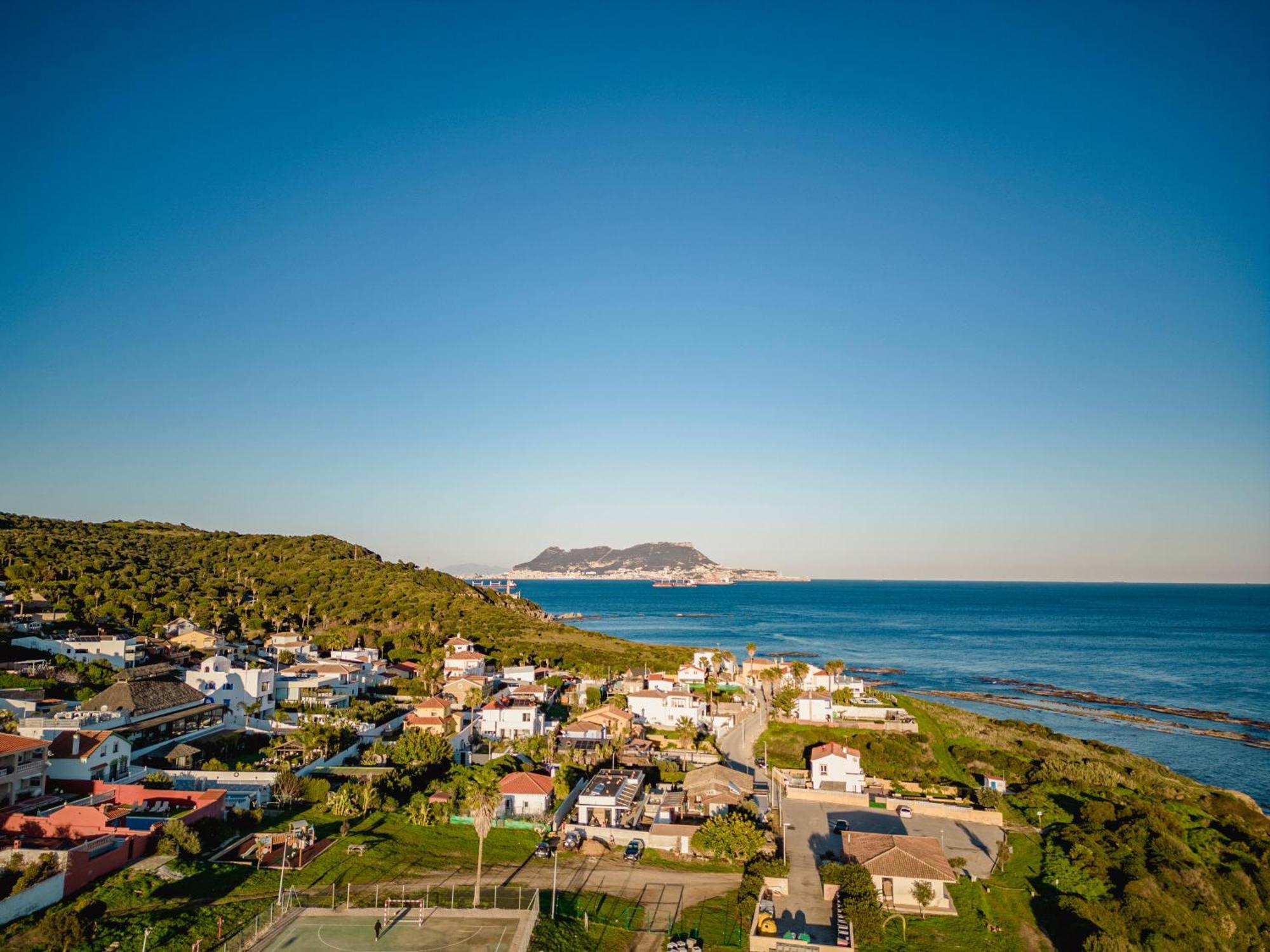 Increible Villa De Madera Con Vistas Al Mar Algeciras Exterior foto